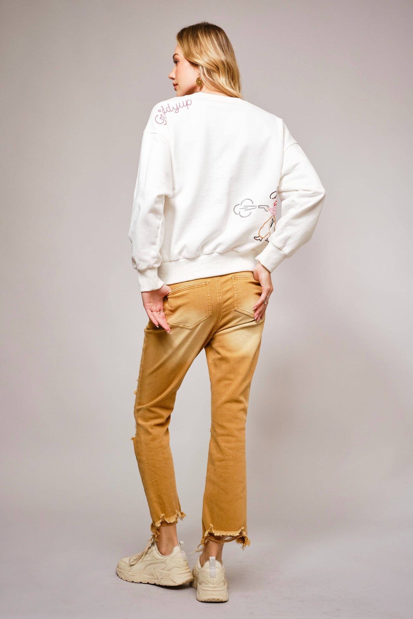 Howdy Western Embroidered Sweatshirt