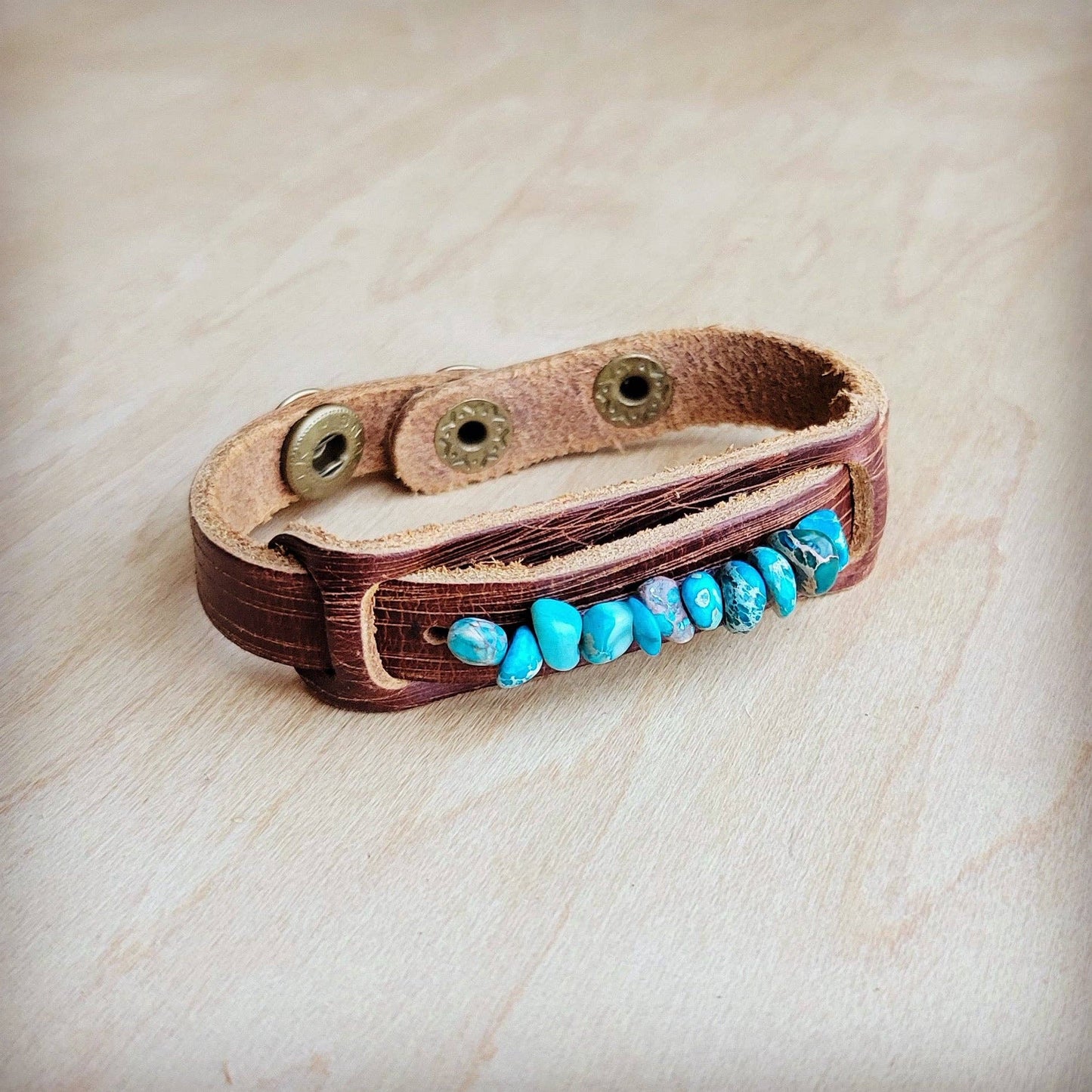 **Genuine Leather Narrow Cuff Turquoise Regalite Stones 006v