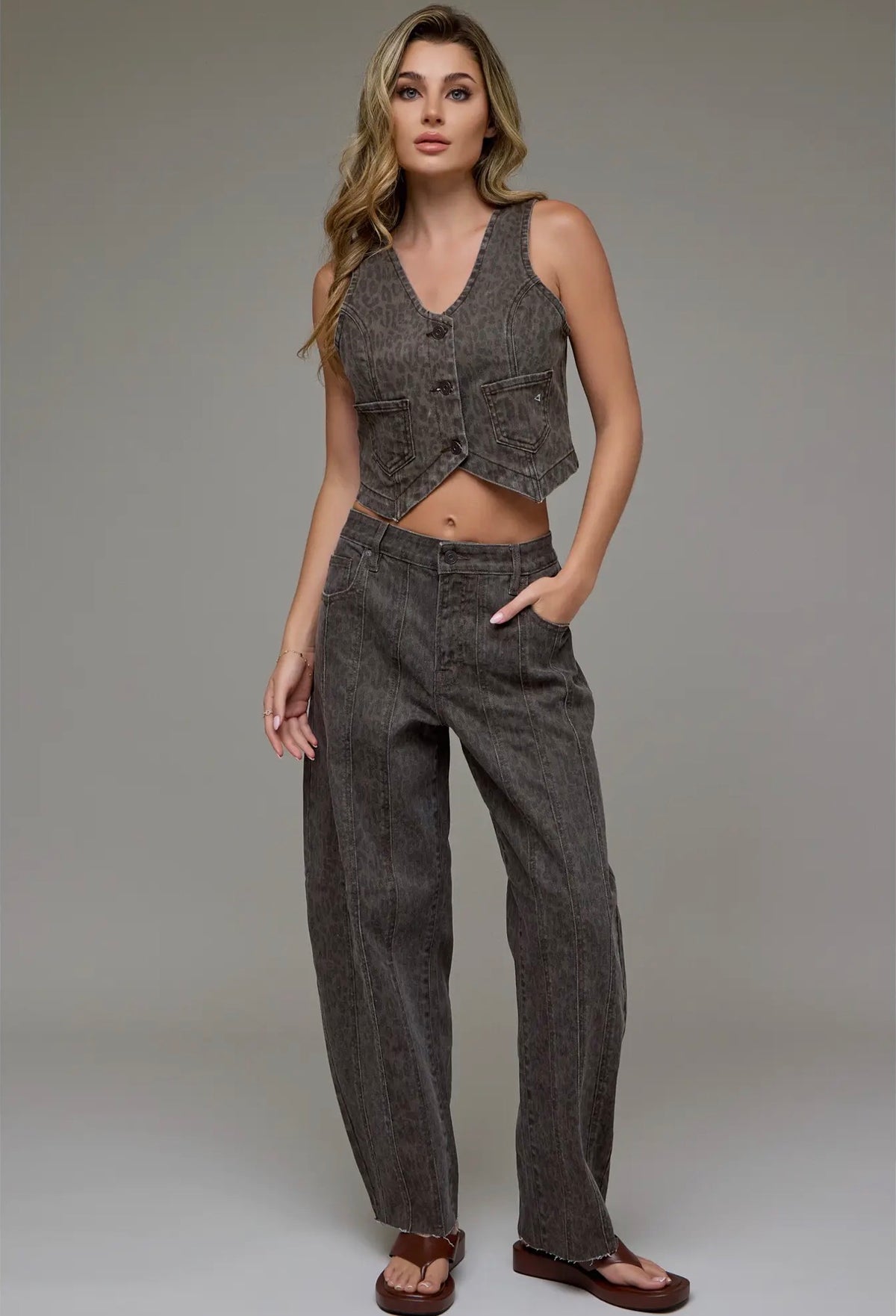 Brown cheetah seamed barrel jeans