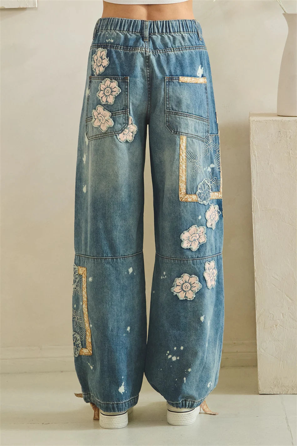WASHED BLOCK PATCHED DENIM PANTS