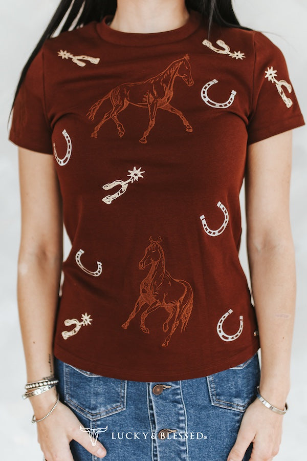 WILD SPUR & HORSESHOE EMBROIDERED TOP