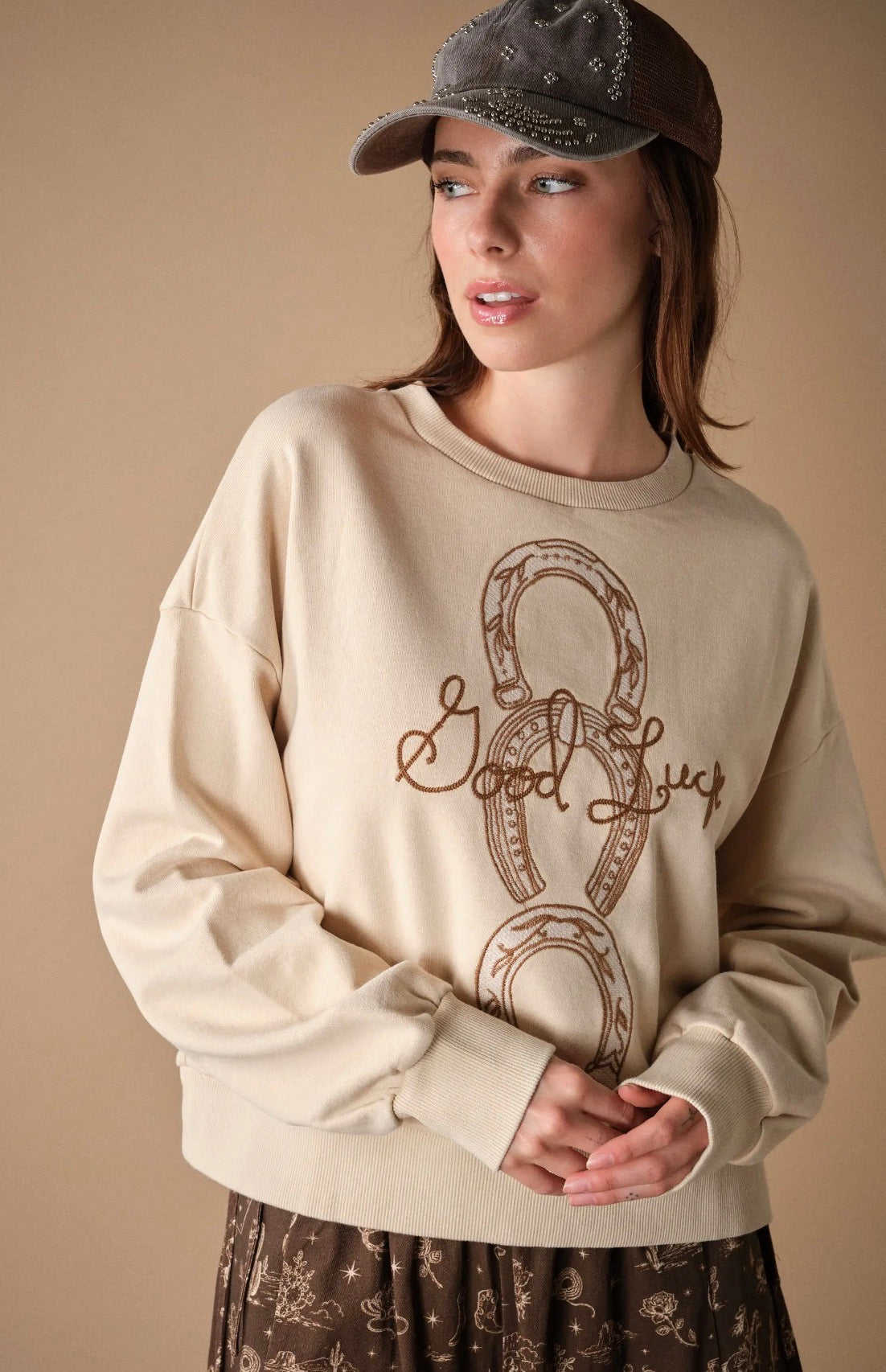 Western Horseshoe Mineral
Wash Sweatshirt