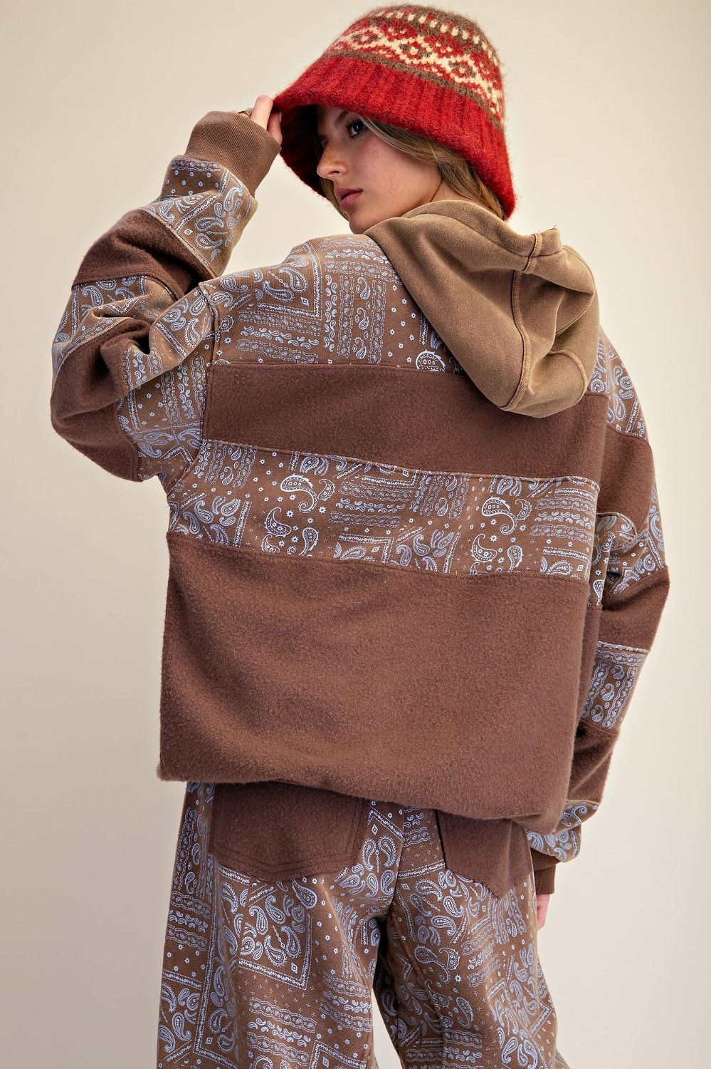 BANDANA PRINTED WASHED PULLOVER HOODIE