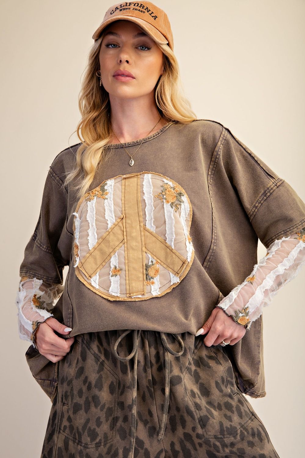PEACE PATCH FRONT WASHED KNIT TOP - Plus Size