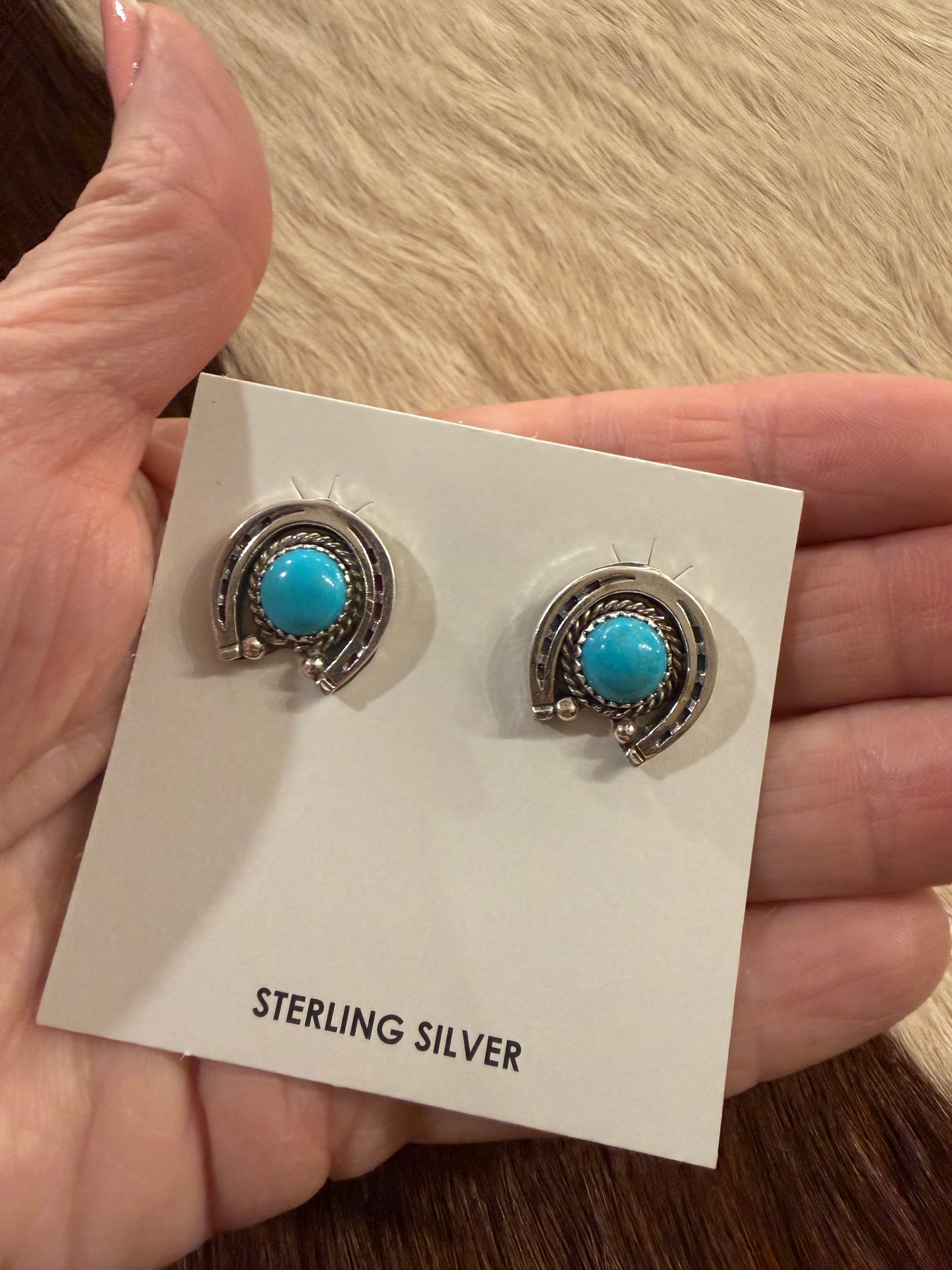Annette Horseshoe Earrings