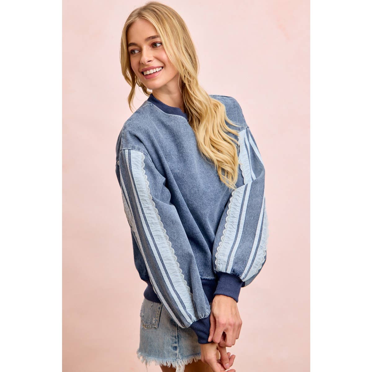 WASHED DENIM LACE CONTRAST SIDED SWEATSHIRT TOP
