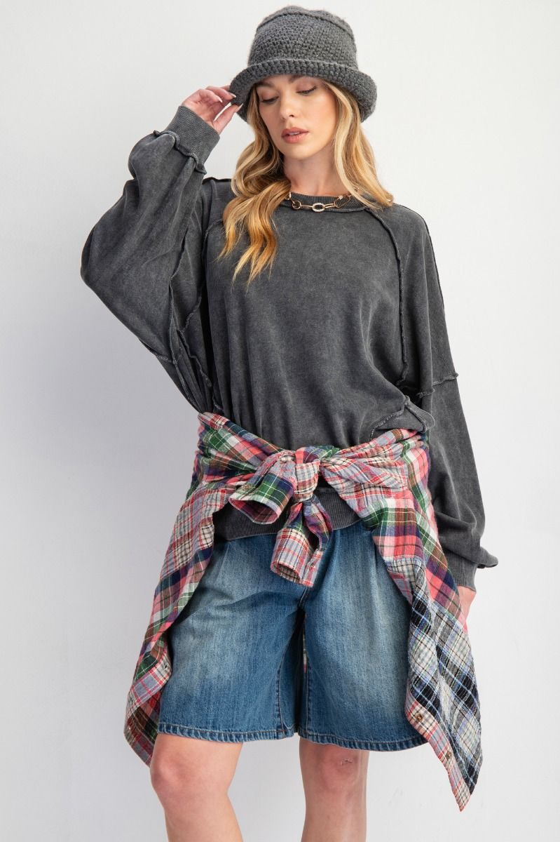 CUT OUT MINERAL WASHED PULLOVER