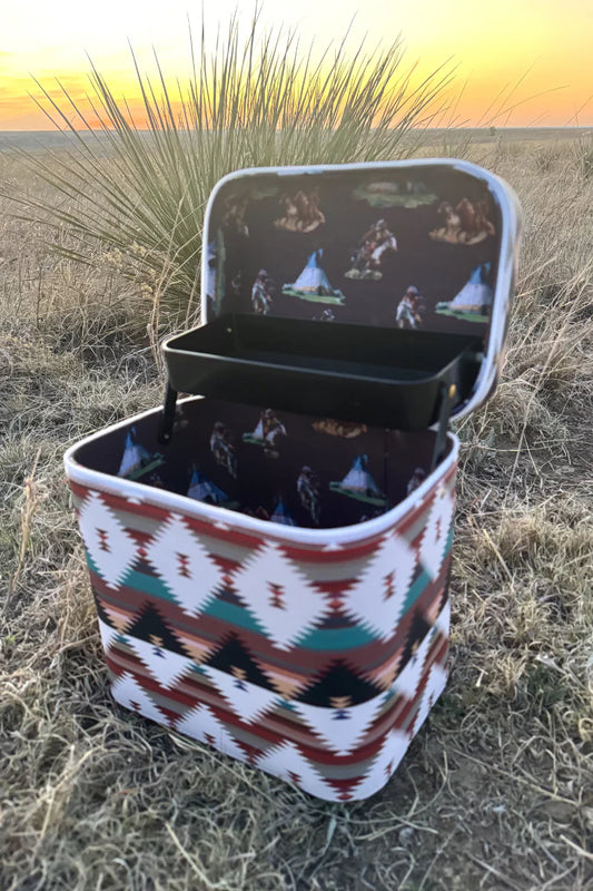 WILD PLAINS MAKEUP BOX