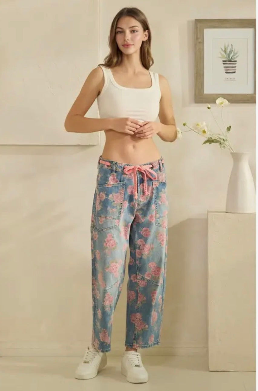 Washed Fiona Floral Print Barrel Jeans