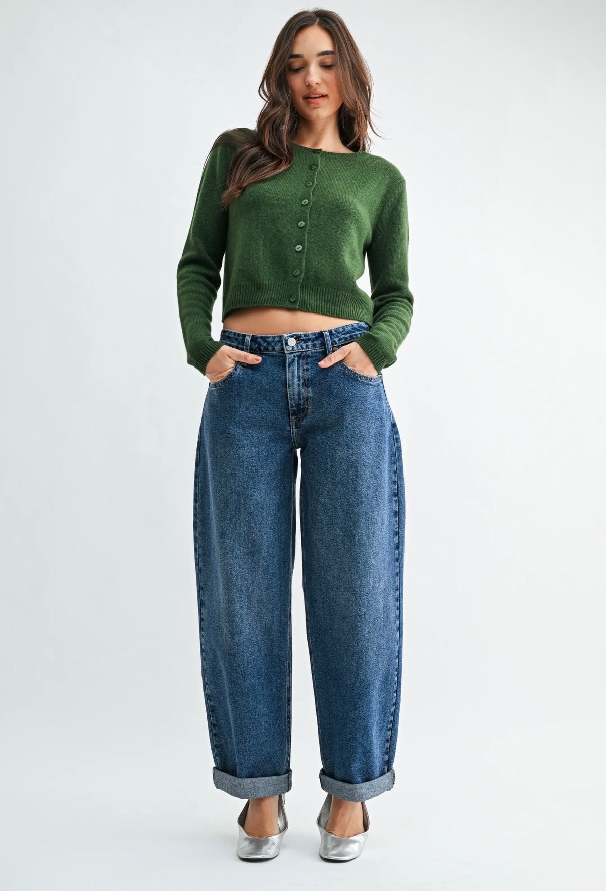 Mid Rise Cuffed Barrel Jean