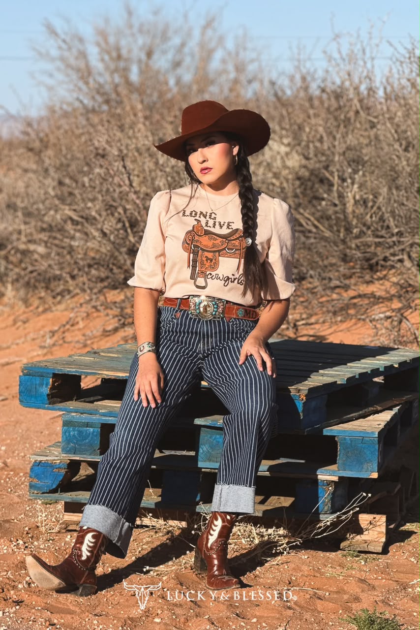 STRIPED CUFFED BOYFRIEND WESTERN ARROW POCKET JEANS (28IN INSEAM)