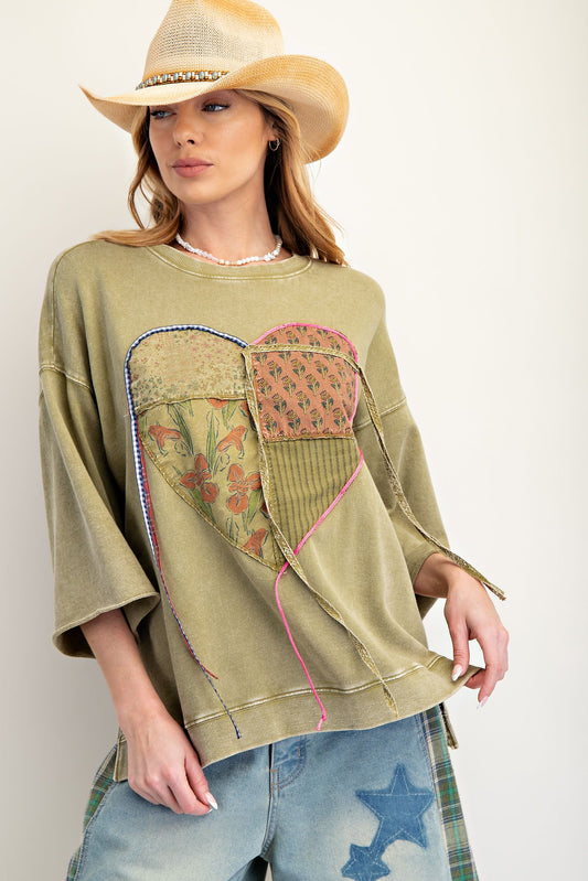 HEART PATCH MINERAL WASHED KNIT TOP