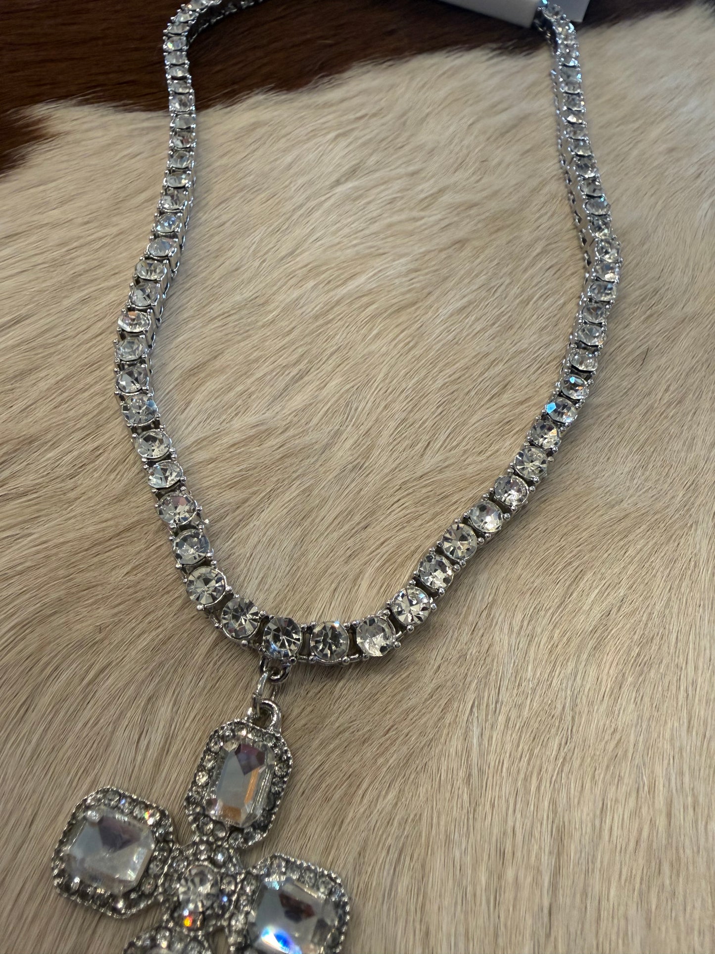 Romey Necklace