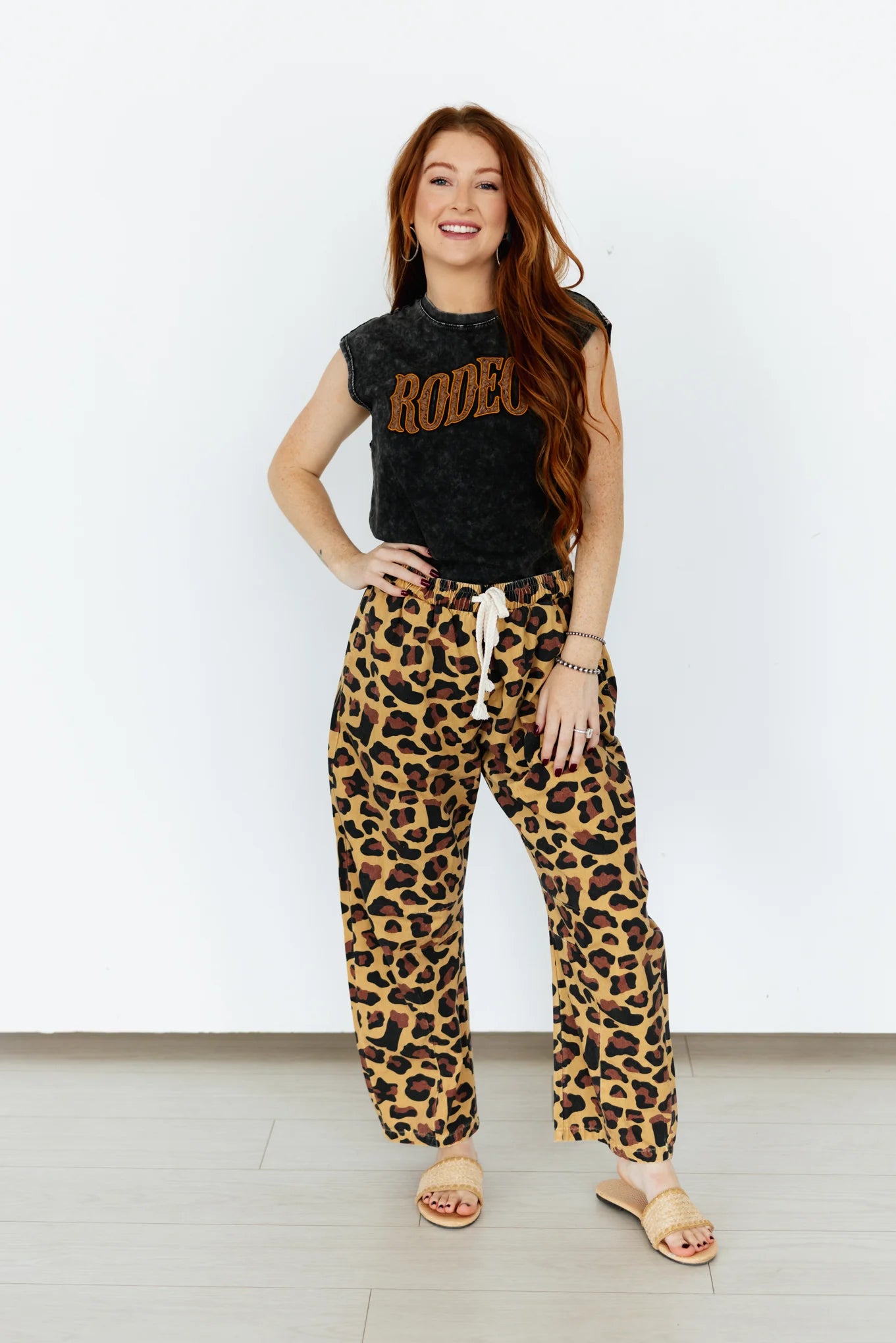 HOWDY VINTAGE BLACK TOOLED "RODEO" TANK