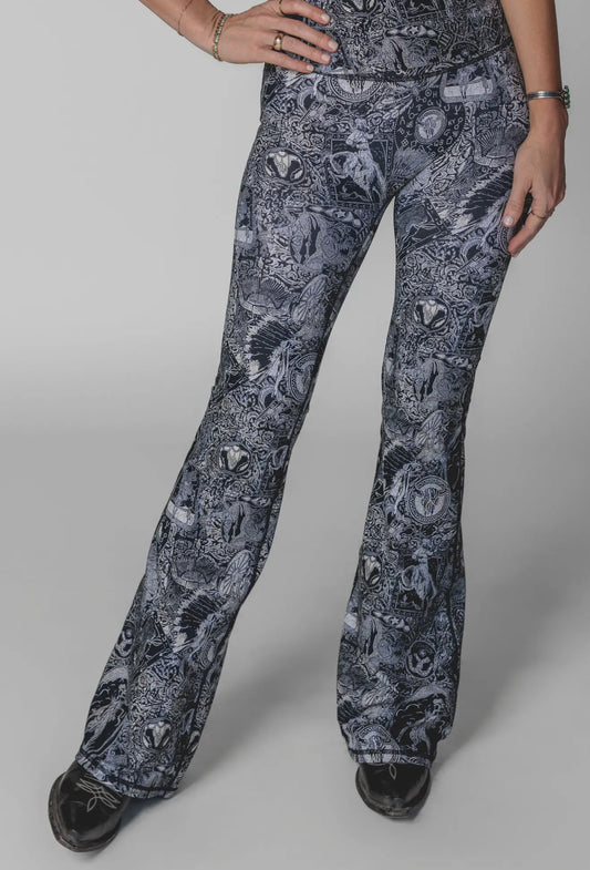 Gunsmoke Leggings - Flirt