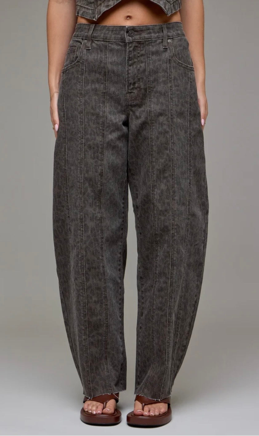 Brown cheetah seamed barrel jeans