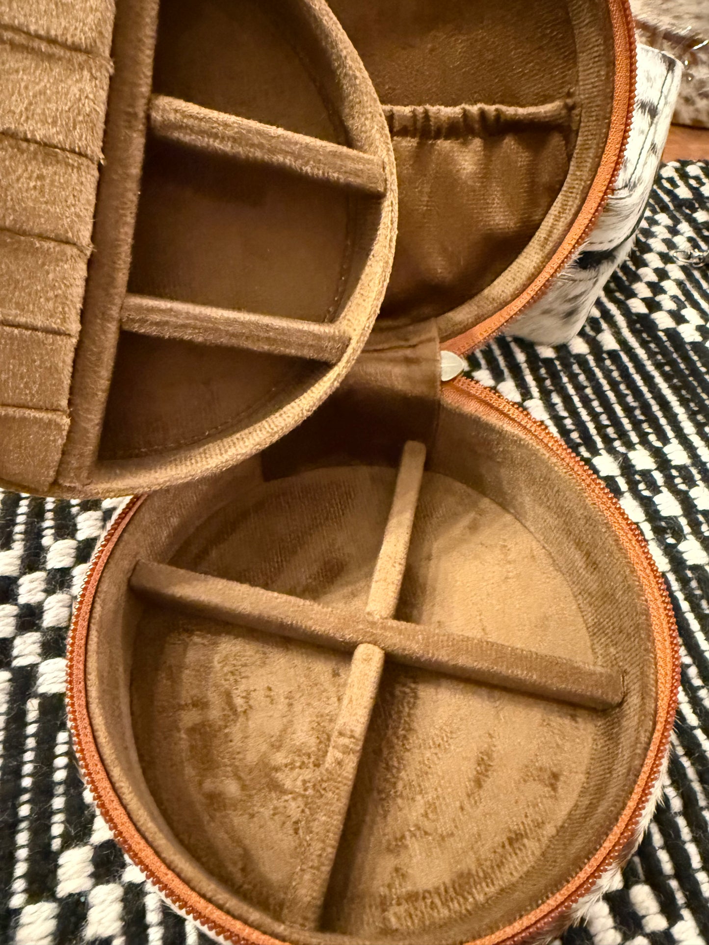 Cowhide Jewelry Box