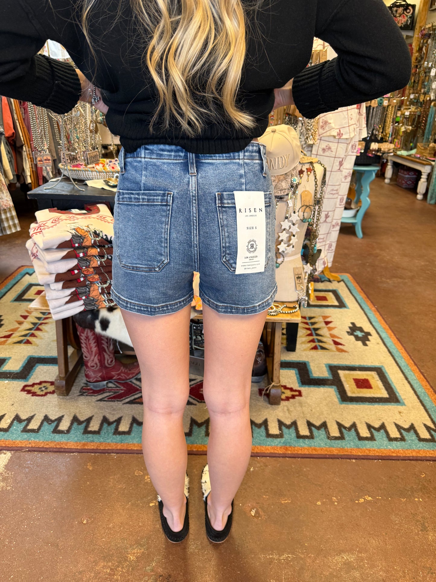 Risen Front Tie-Up Shorts