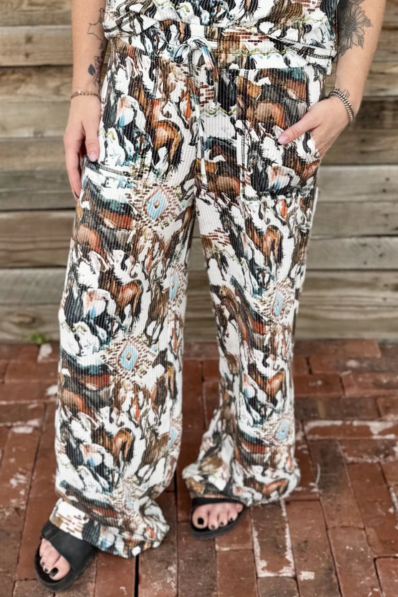 RUN WILD PANTS