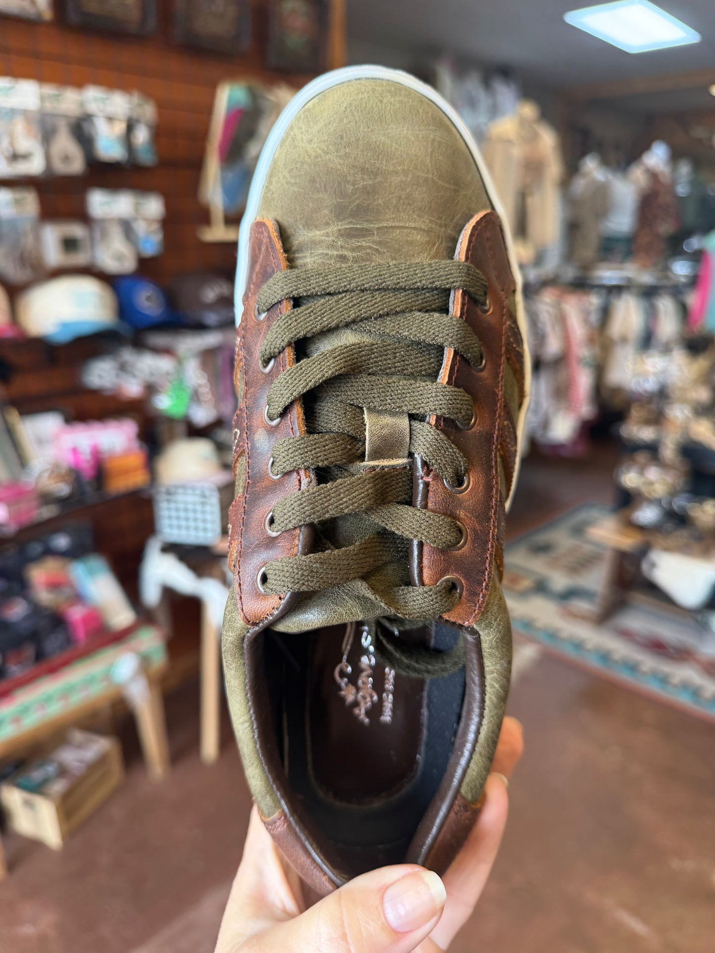 Sheridan Game Day Tennis Shoe