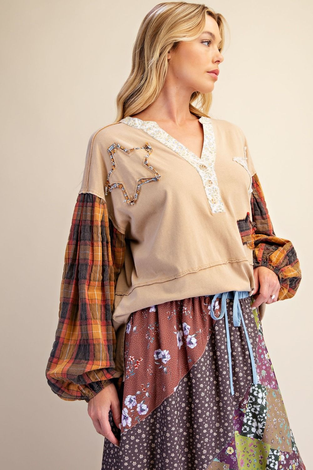 STAR PATCH WASHED COTTON KNIT TOP