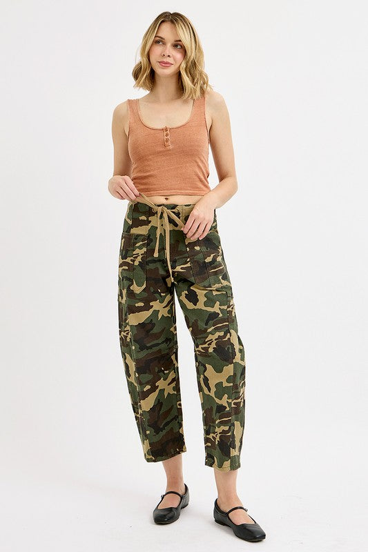 Mid Rise Fit Barrel Slung Camo Pants