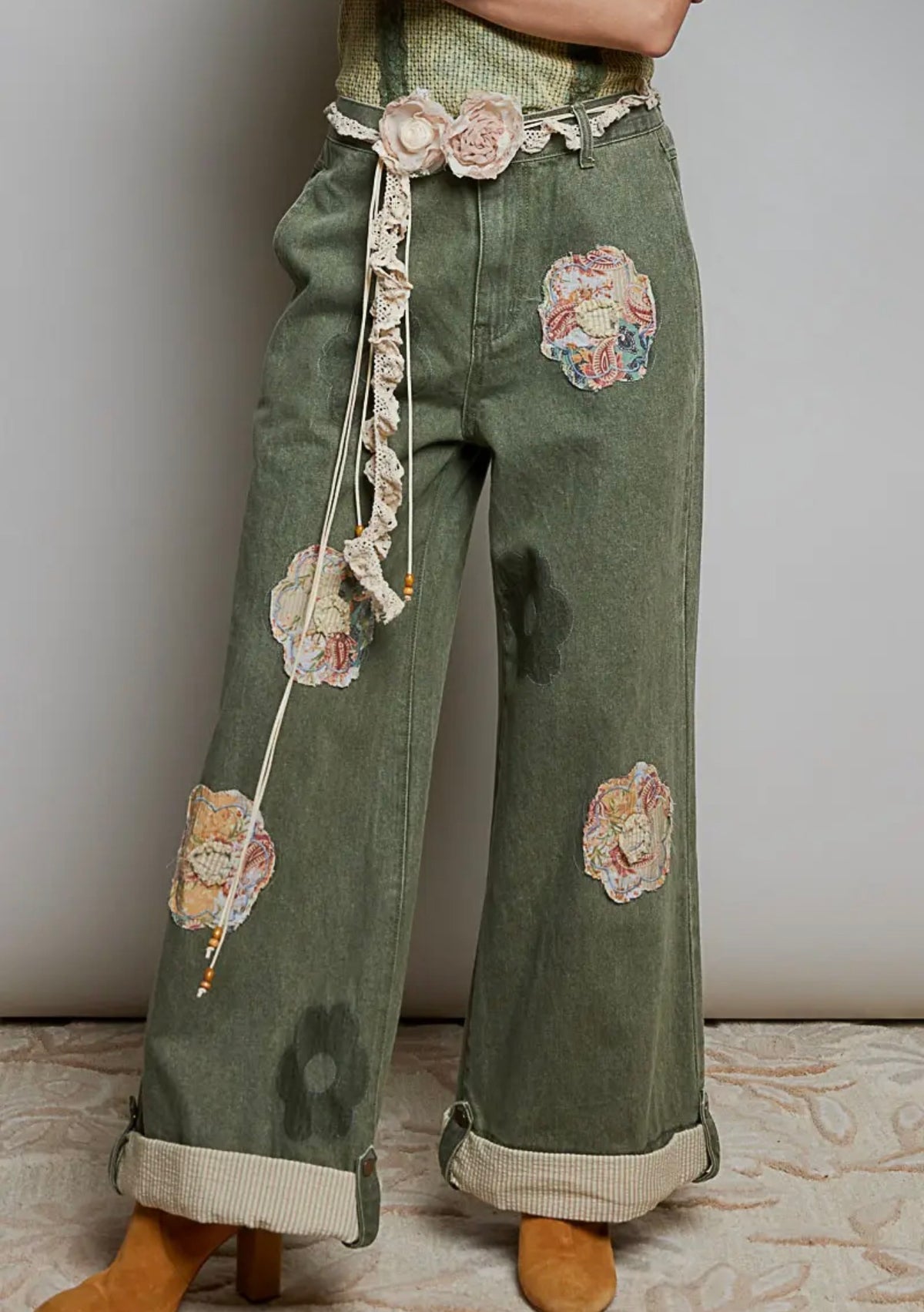 Handmade Crochet Flower Casual
Layering Belt