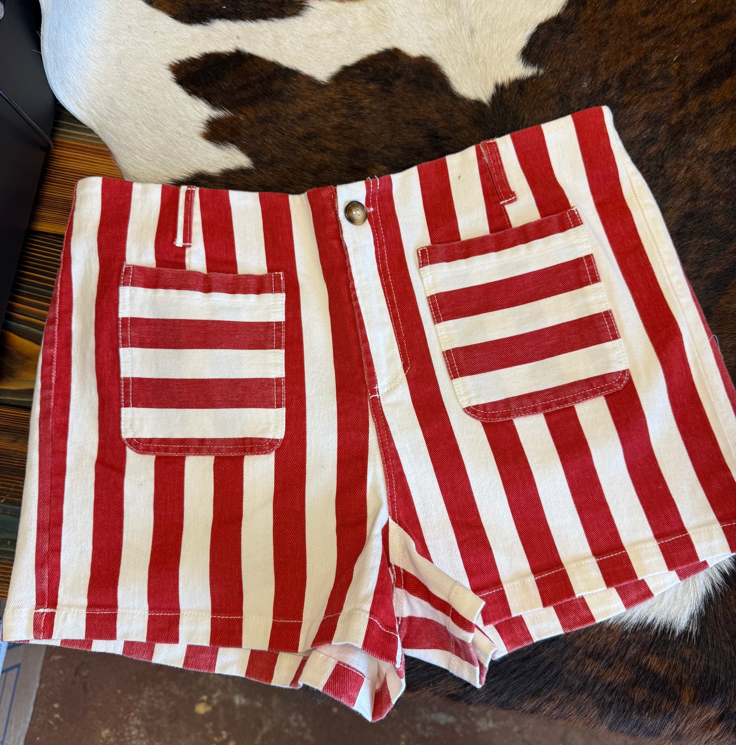 Tommy Mineral Washed Striped Shorts