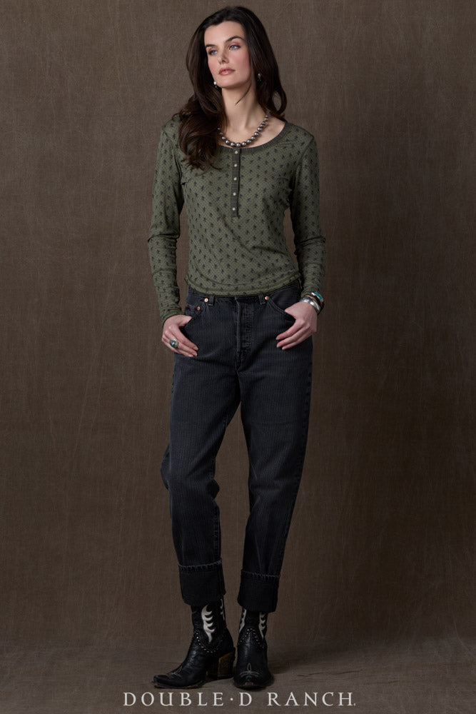 Mossflower Tee