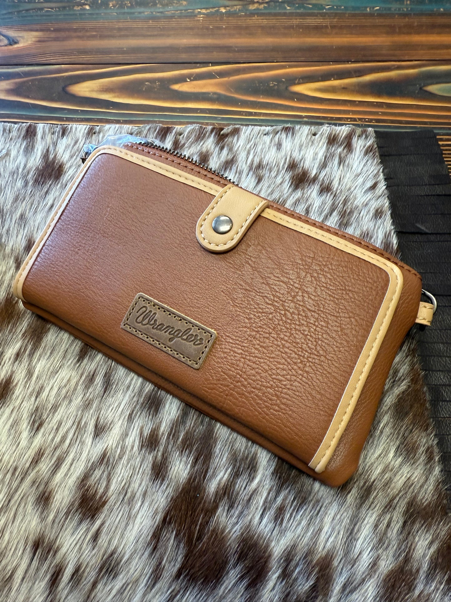 Wrangler Long Live Cowgirls Crossbody Clutch