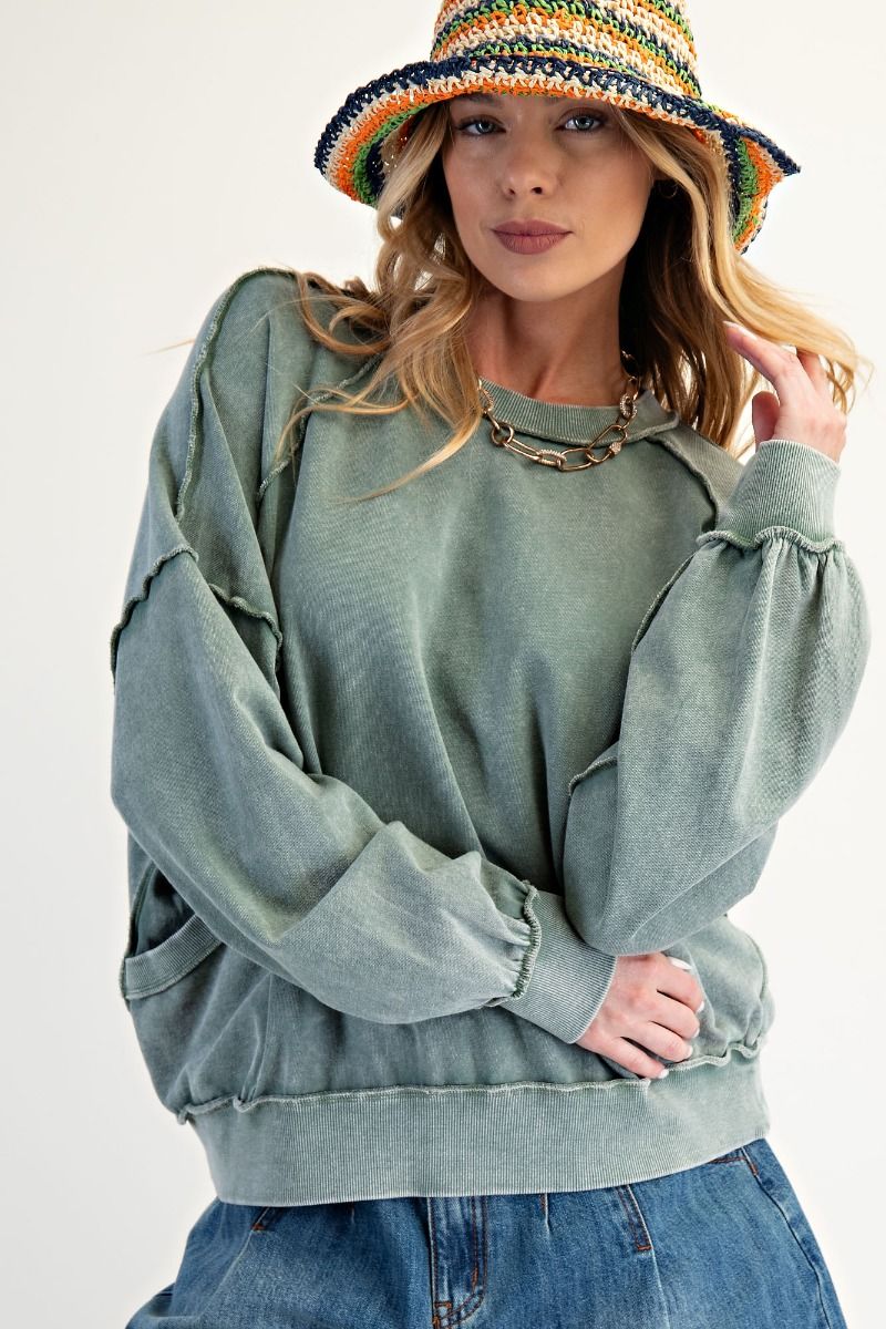 CUT OUT MINERAL WASHED PULLOVER