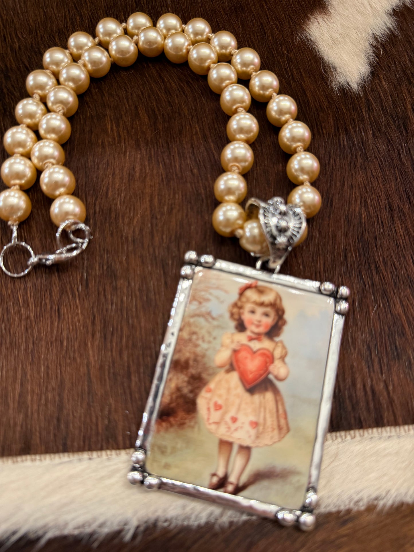 Antique Annie’s Necklaces