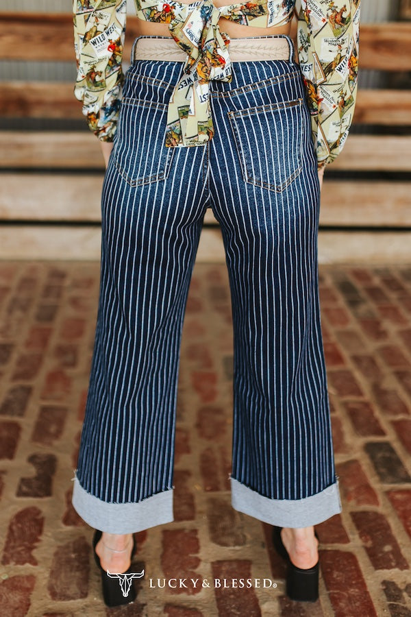 STRIPED CUFFED BOYFRIEND WESTERN ARROW POCKET JEANS (28IN INSEAM)