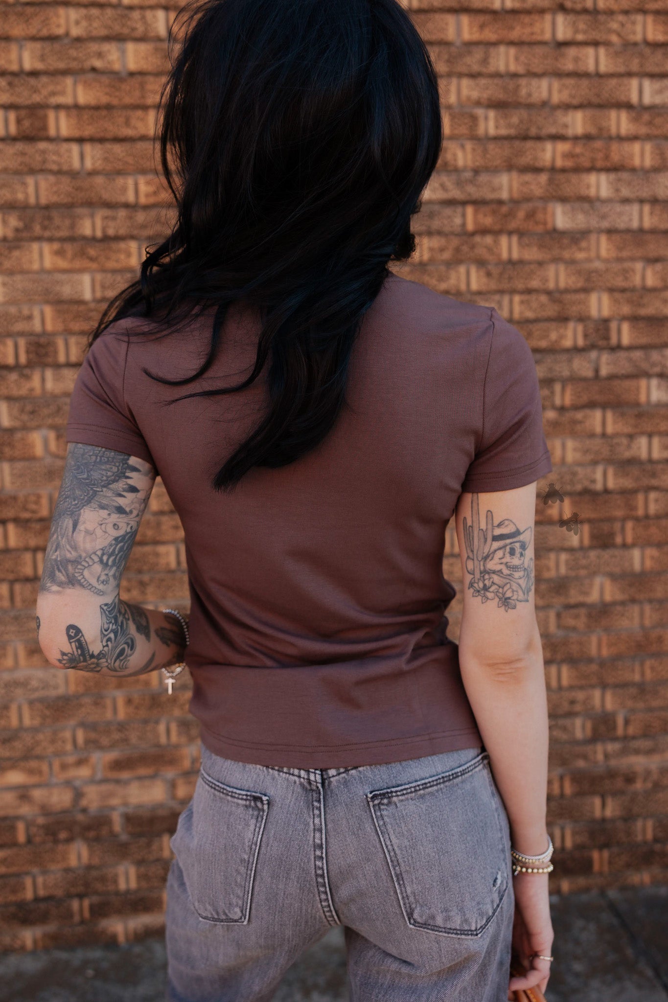 Buck Out Cut Out SS *Chocolate
