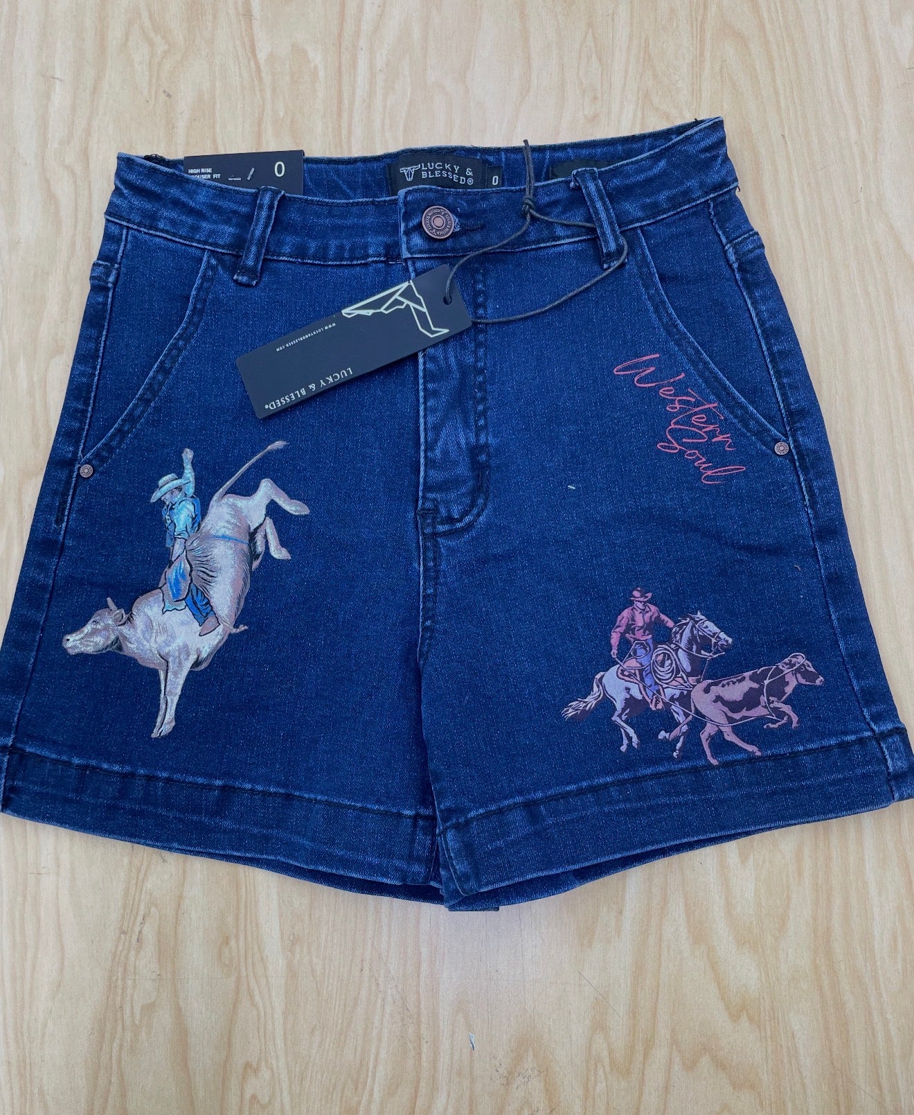 DARK WASH RODEO PRINTED STRETCH DENIM SHORTS