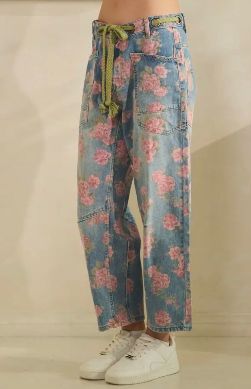 Washed Fiona Floral Print Barrel Jeans