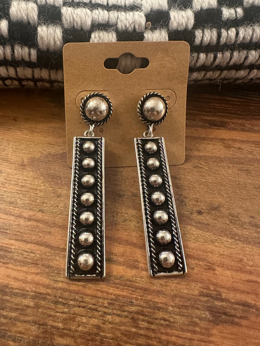 Dot Dot Earrings