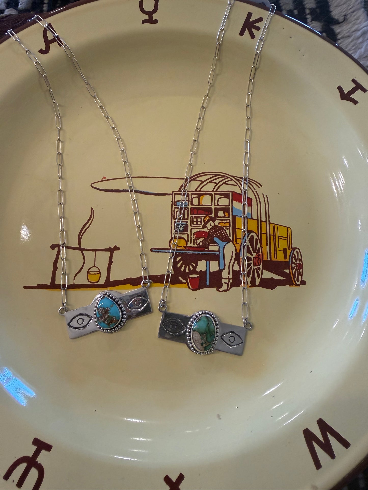 Mesa Necklace