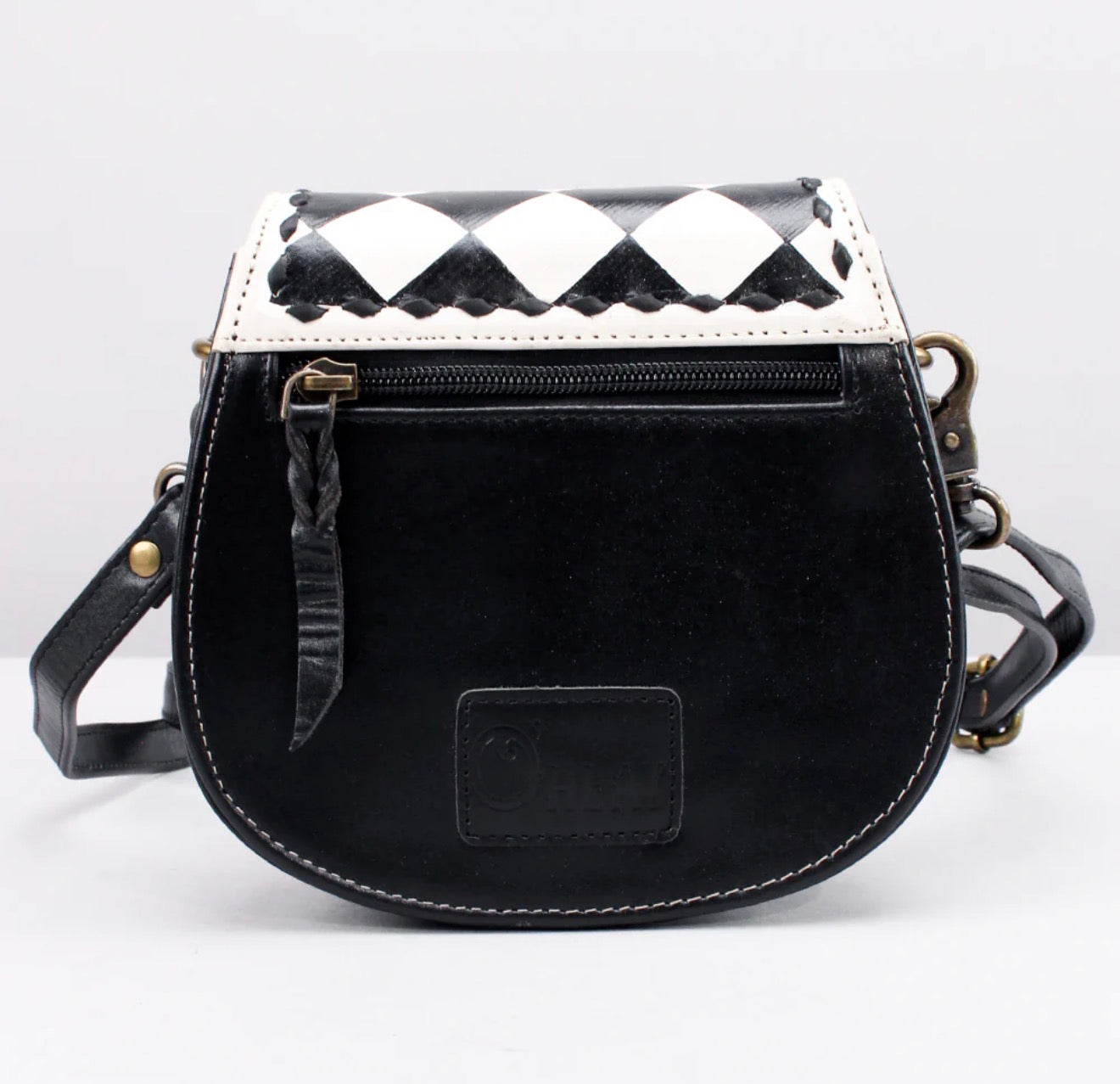 Wonderland Crossbody