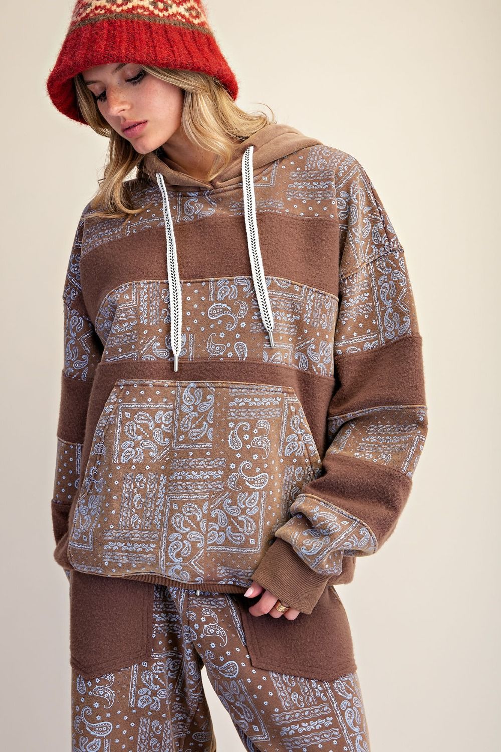 BANDANA PRINTED WASHED PULLOVER HOODIE