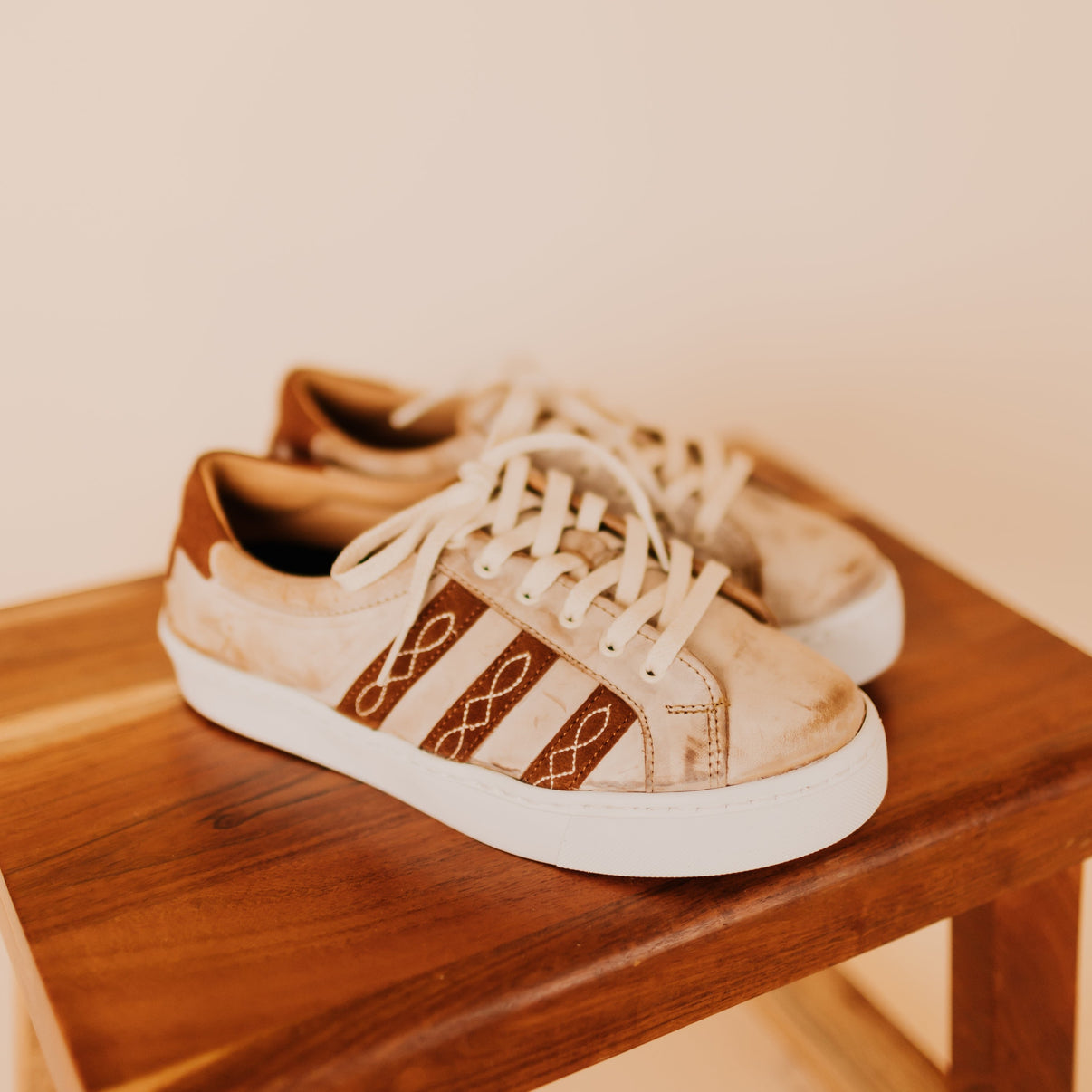 Sheridan Game Day Tennis Shoe - Rust