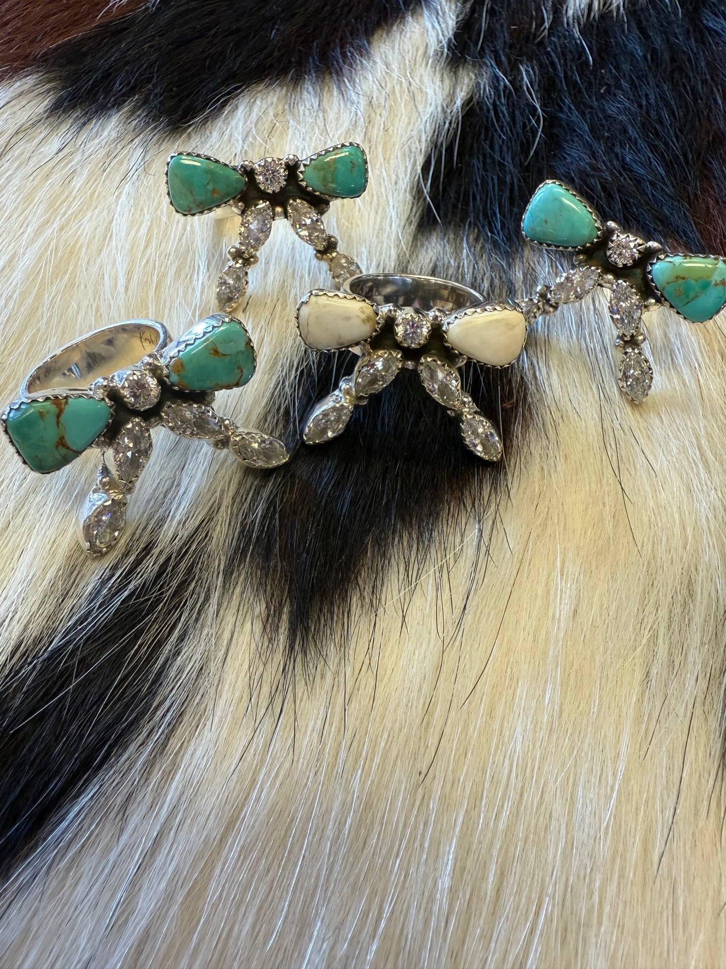 Bow & Crystal Stone Ring (adjustable)