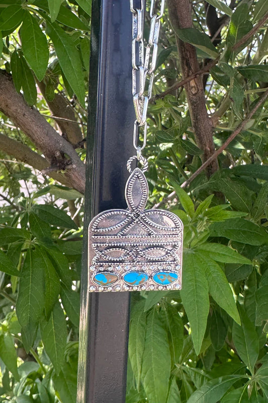 STITCHED IN STONE LARGE
NECKLACE