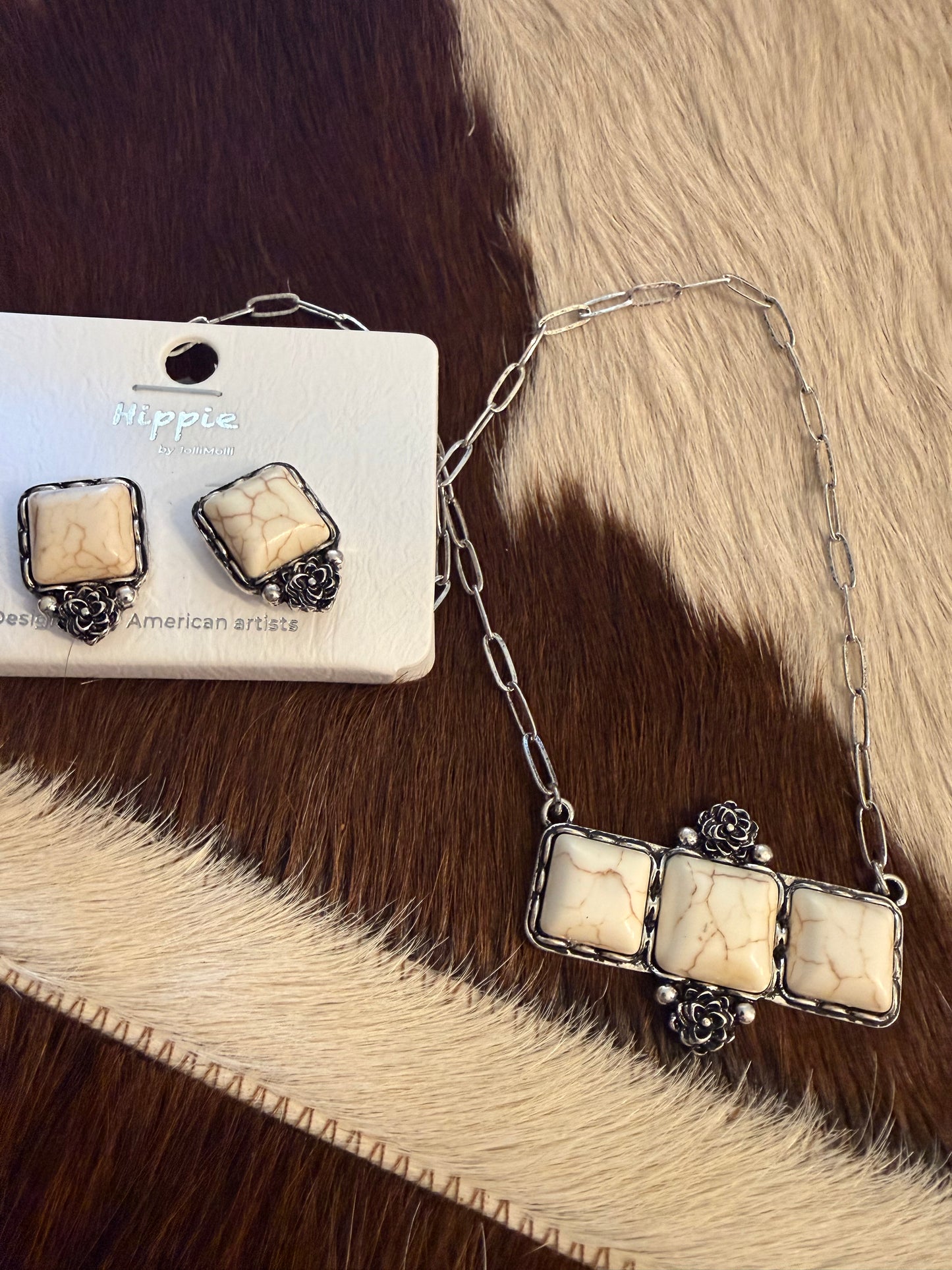 Faith Necklace Set