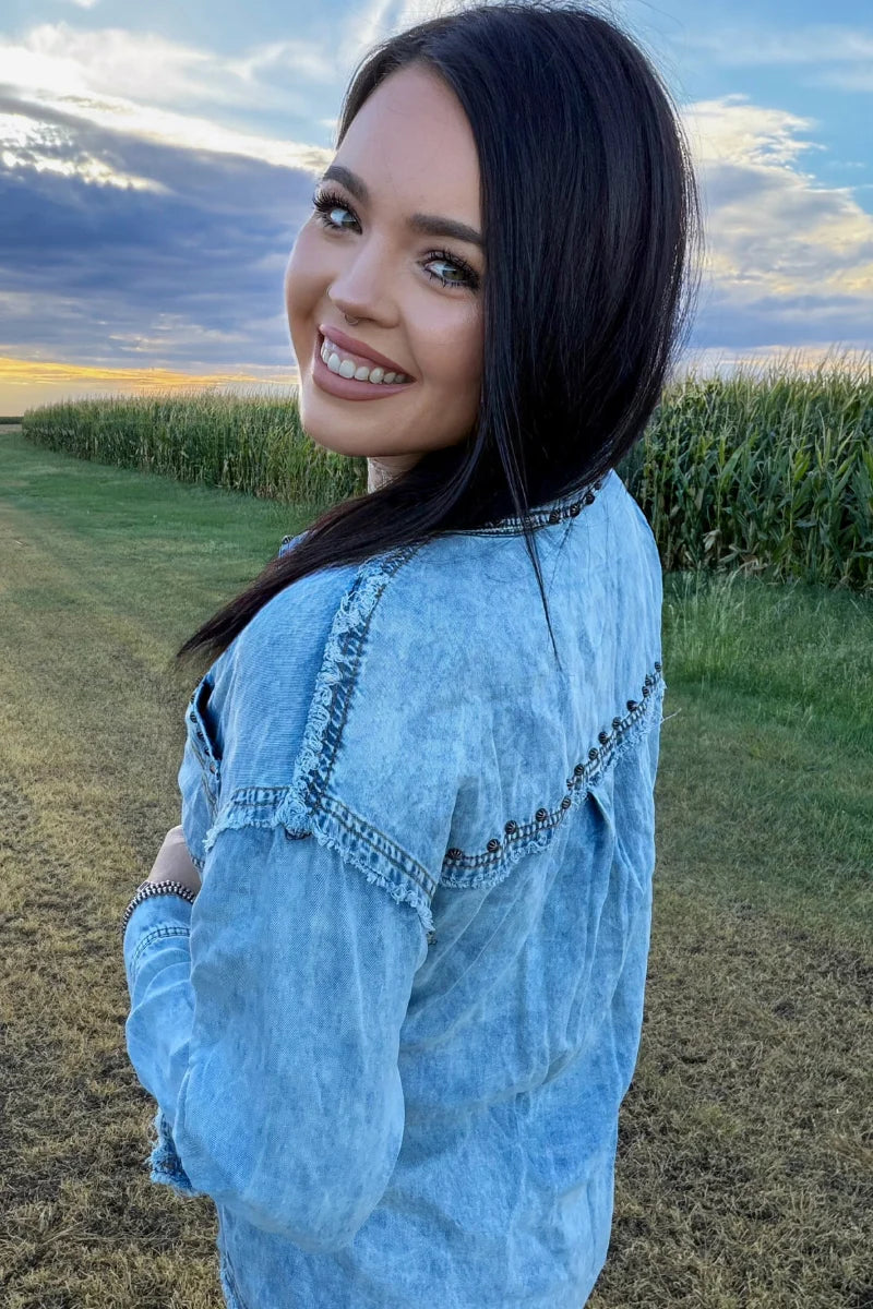 STUDDED DENIM SHACKET