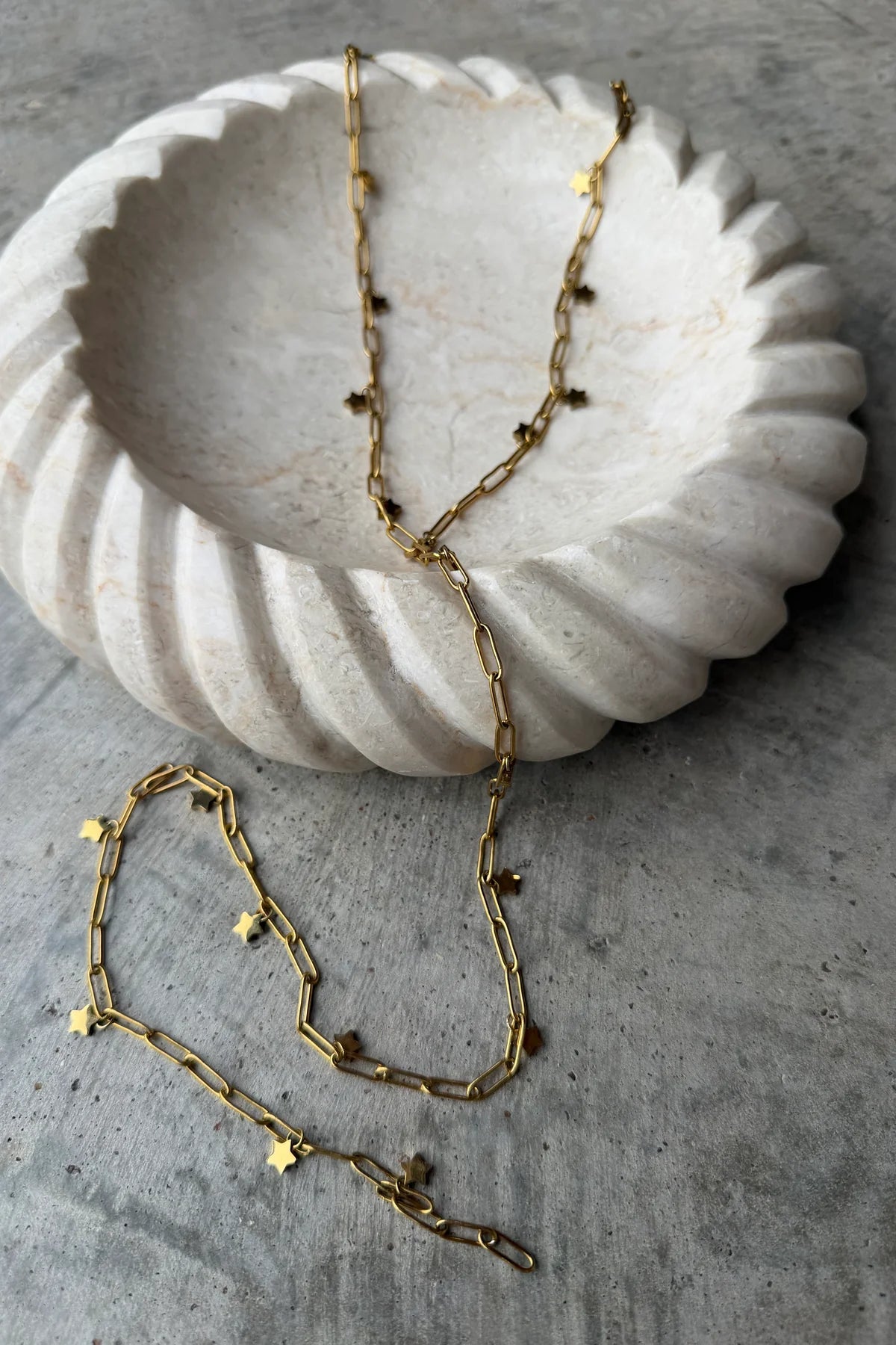 GLIMMER GIRL STAR NECKLACE