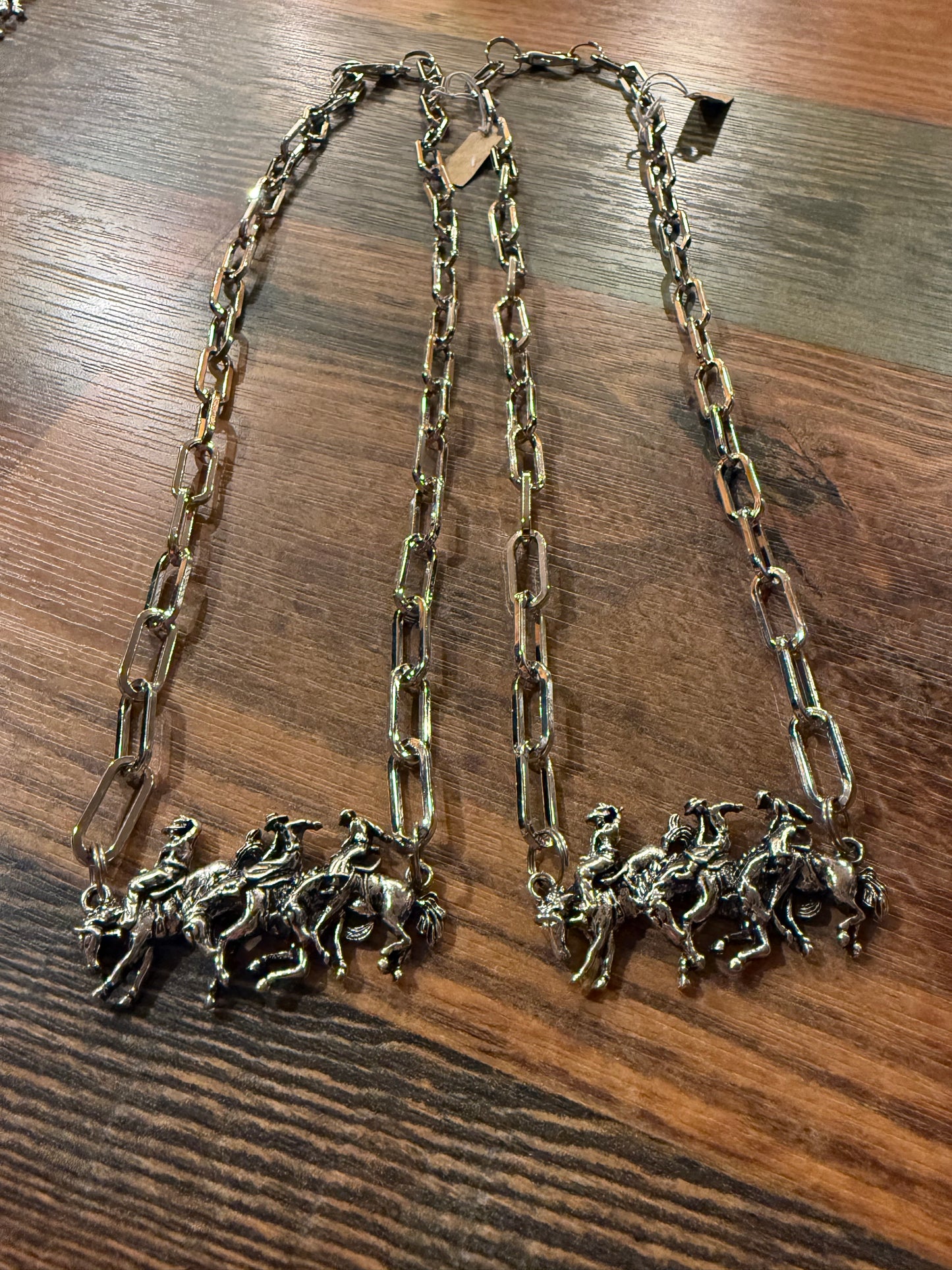 Buck ‘Em Necklace