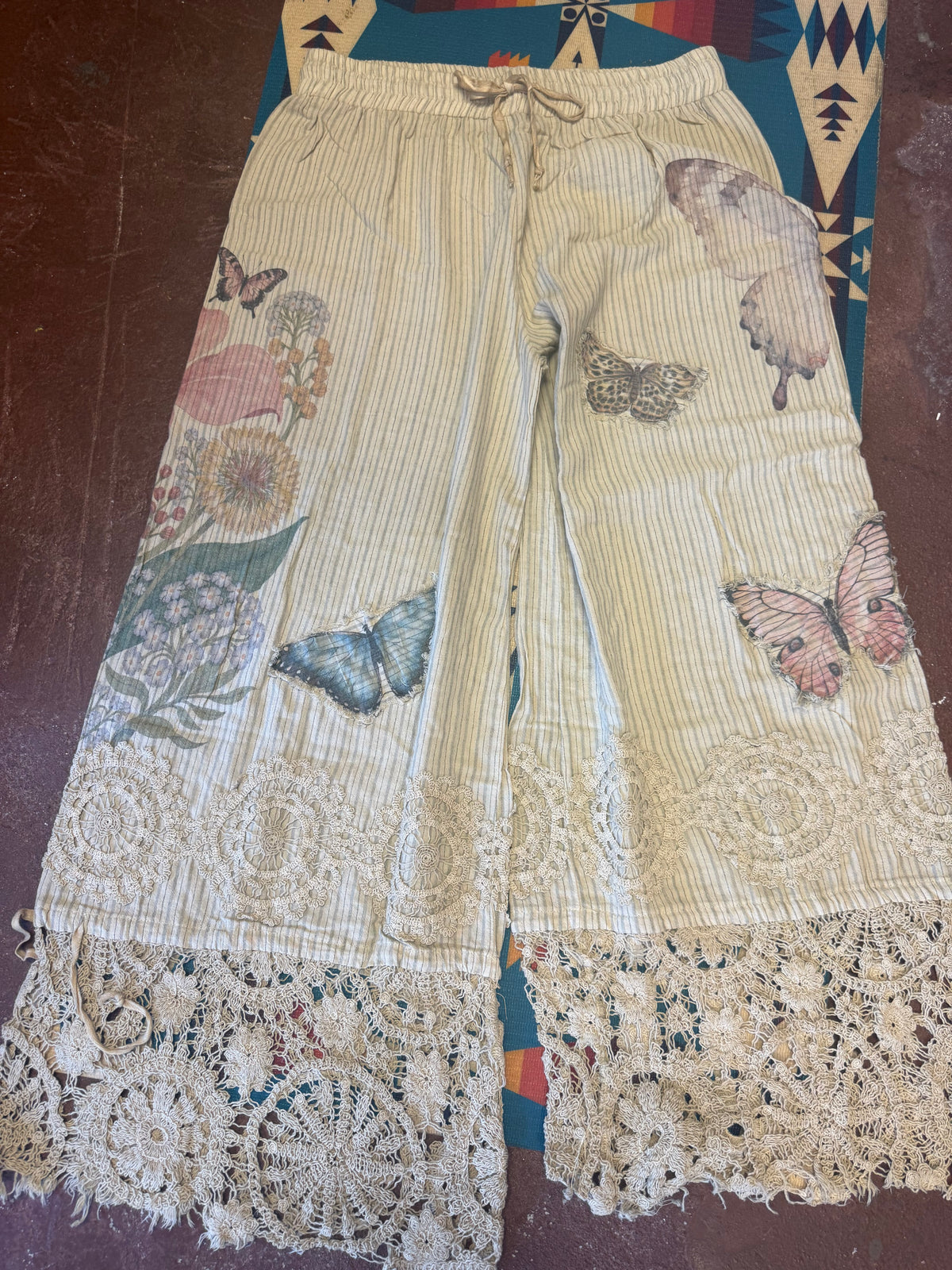 Love Eloise Pants
