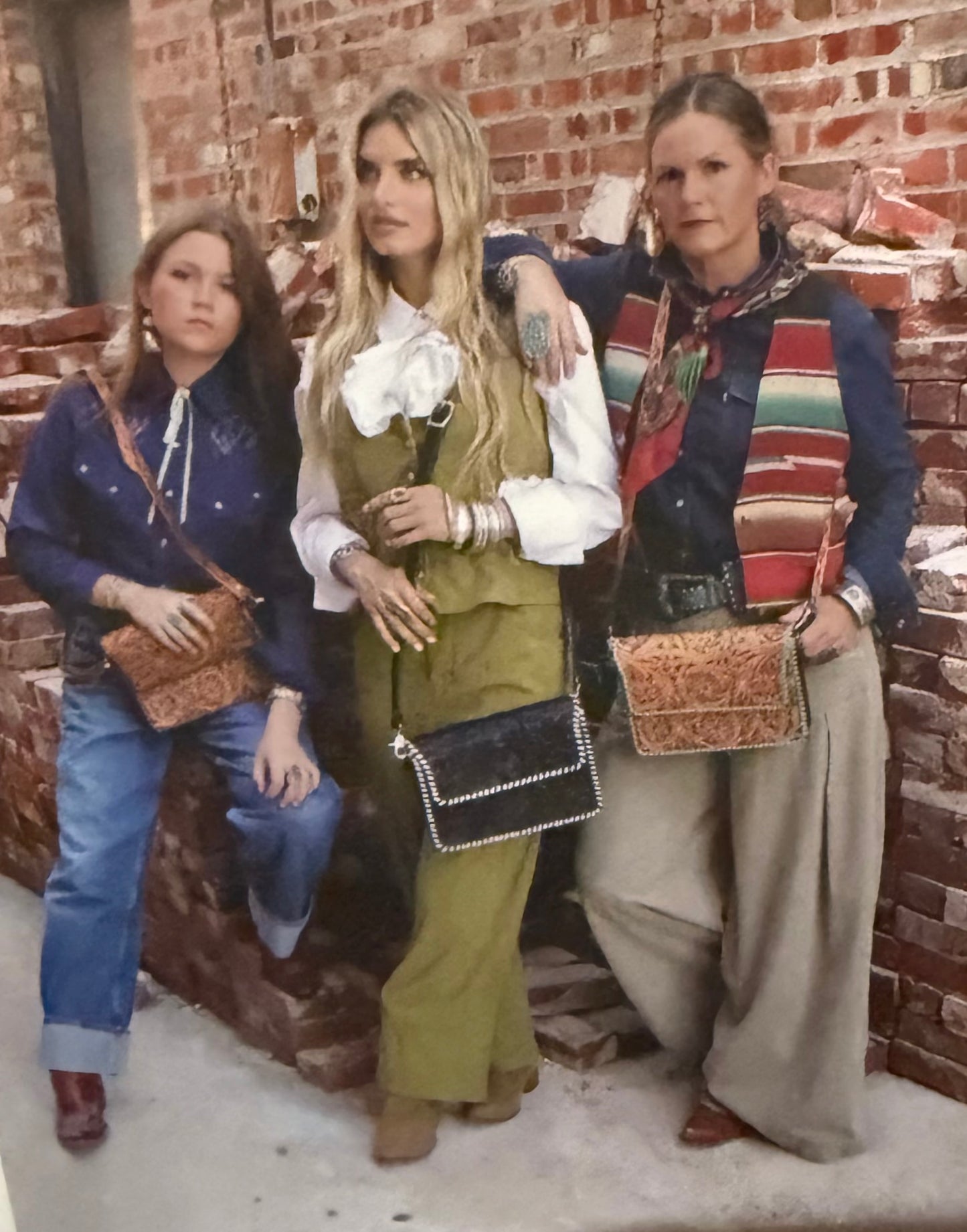 The Outwest Crossbody