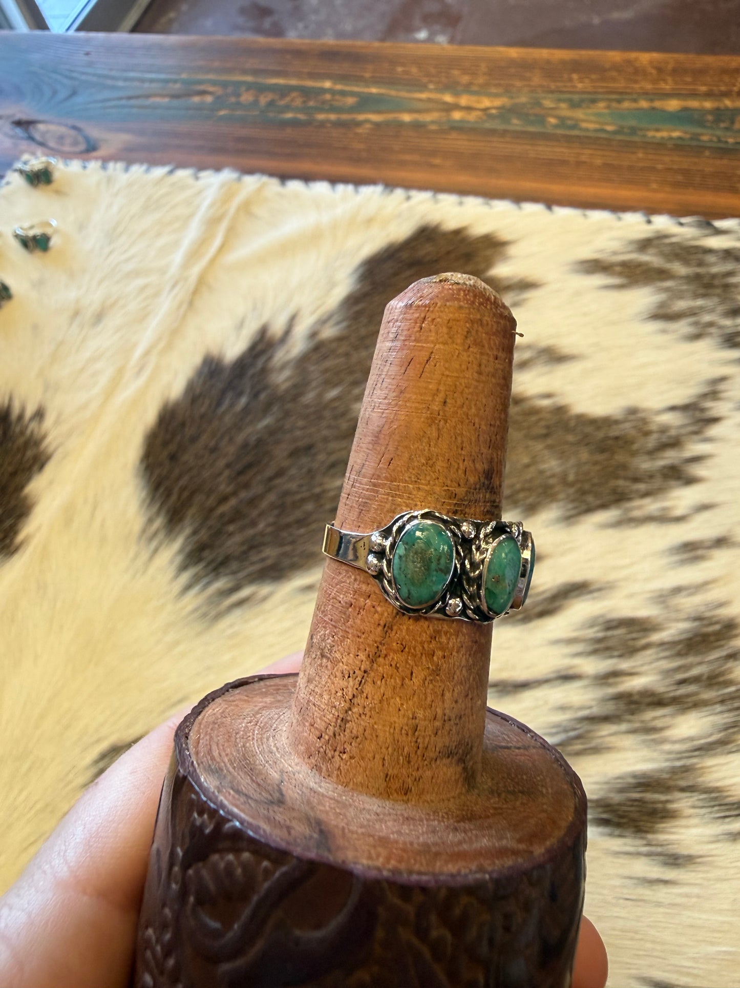 3 Stone Cluster Ring